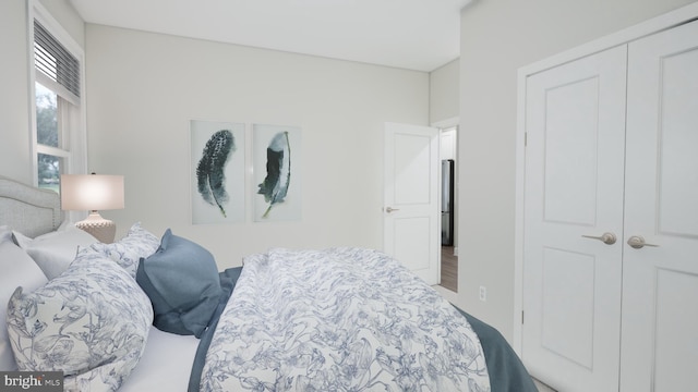 bedroom featuring a closet