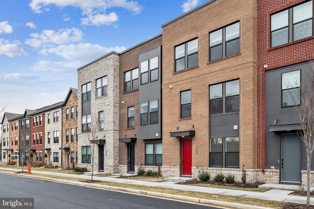 view of building exterior featuring a residential view