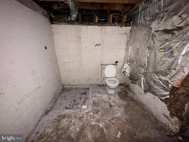 bathroom with toilet