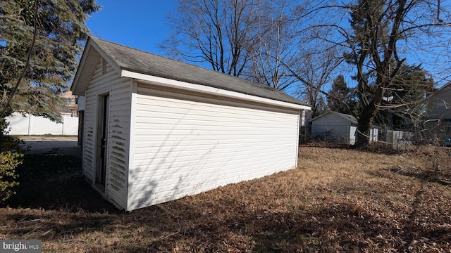 view of outbuilding featuring an outbuilding