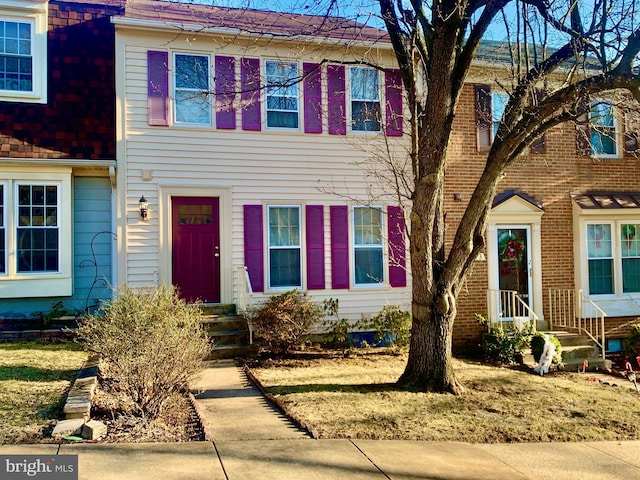 view of townhome / multi-family property