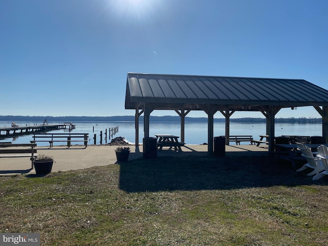 dock area featuring a water view