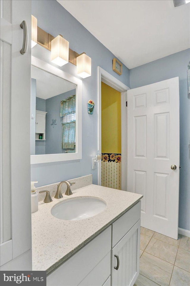 bathroom with vanity