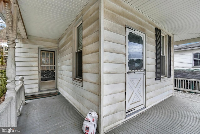 exterior space featuring a porch