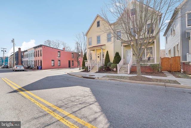 view of front of home featuring a residential view