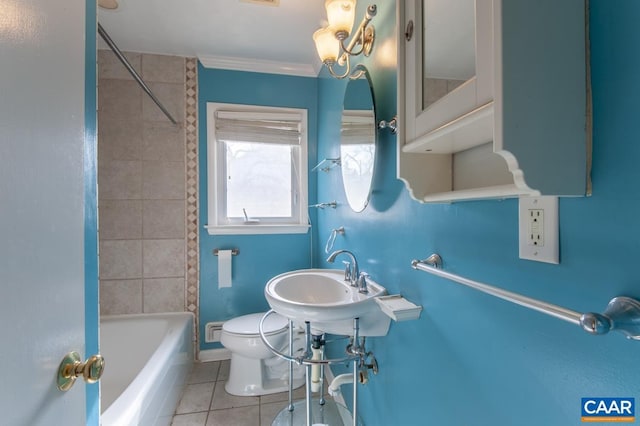 full bath featuring shower / bathtub combination, tile patterned flooring, toilet, a sink, and ornamental molding