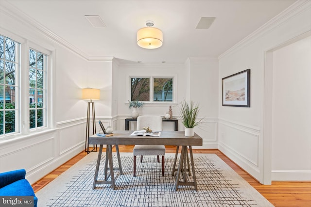 506 Ivy Cir, Alexandria, VA 22302 - office space featuring light wood-style floors, ornamental molding, and wainscoting
