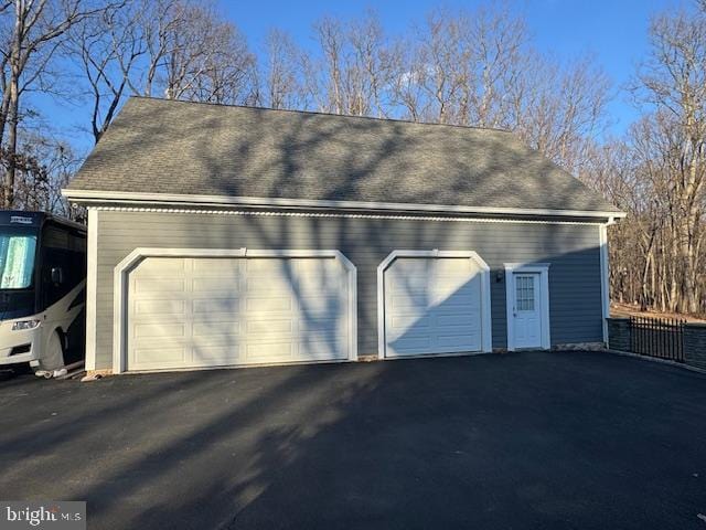 view of detached garage