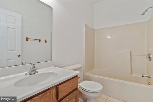 461 Apple Cross Rd, Harpers Ferry, WV 25425 - full bath featuring toilet, vanity, bathtub / shower combination, and tile patterned floors