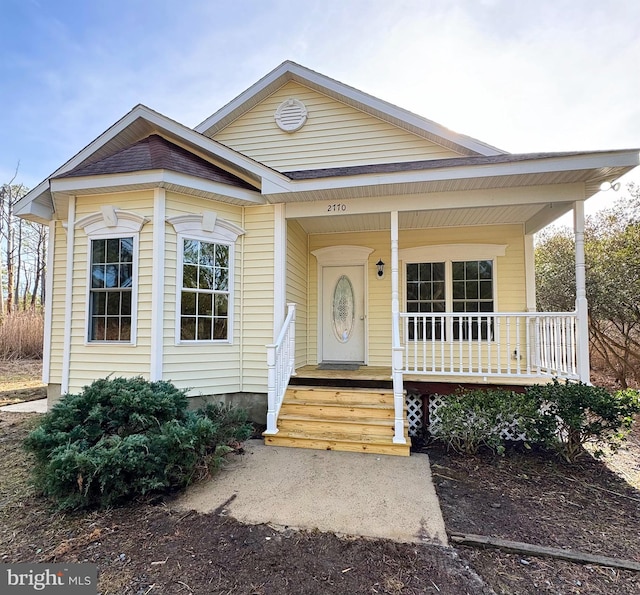 bungalow-style house with covered porch