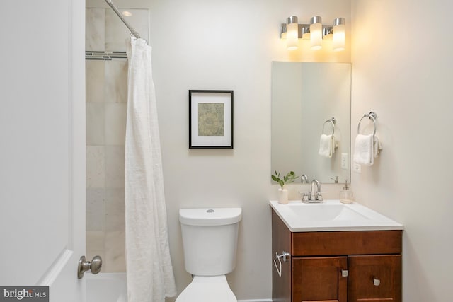 bathroom with shower / bath combination with curtain, vanity, and toilet