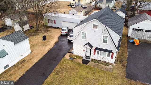 aerial view featuring a residential view