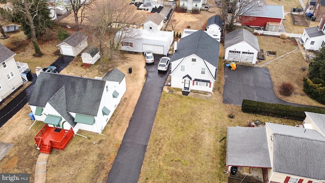 birds eye view of property featuring a residential view