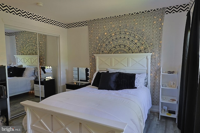 1 Longfellow Ln, Hainesport, NJ 08036 - bedroom with wood finished floors and a closet