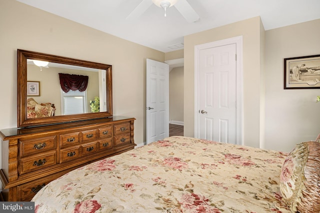 bedroom featuring visible vents and a ceiling fan