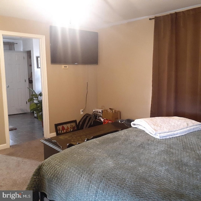 view of carpeted bedroom