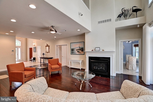 living room featuring plenty of natural light and wood finished floors