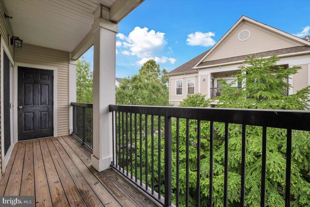11379 Aristotle Dr Unit 10-409, Fairfax, VA 22030 - view of balcony