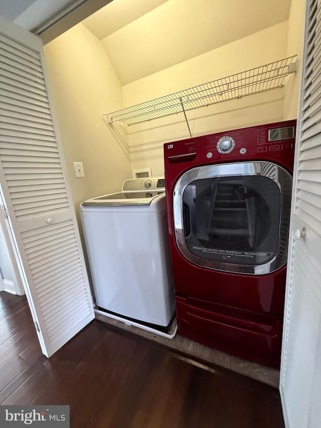 2114 Split Creek Ln, Hanover, MD 21076 - washroom featuring dark wood-style floors and washing machine and clothes dryer