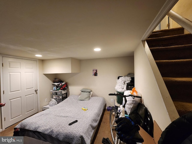 bedroom featuring carpet flooring and recessed lighting