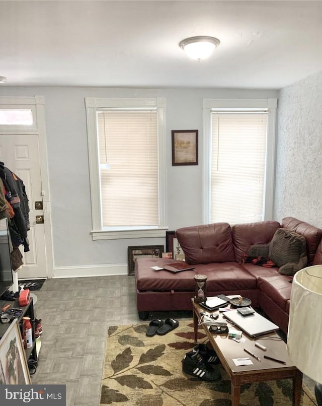 living area with baseboards