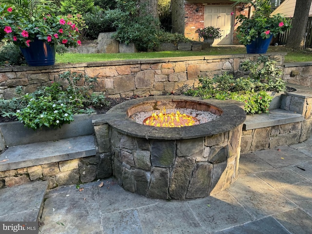 details with an outdoor fire pit