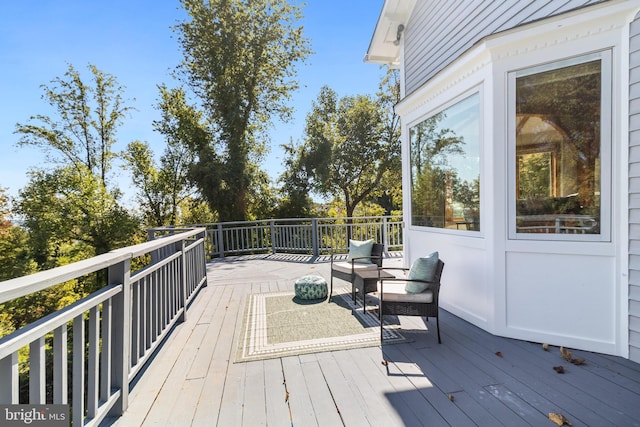 5112 Shore Dr, Huntingtown, MD 20639 - view of deck