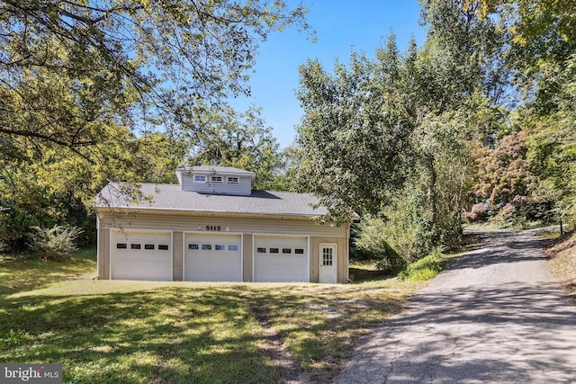 5112 Shore Dr, Huntingtown, MD 20639 - view of garage
