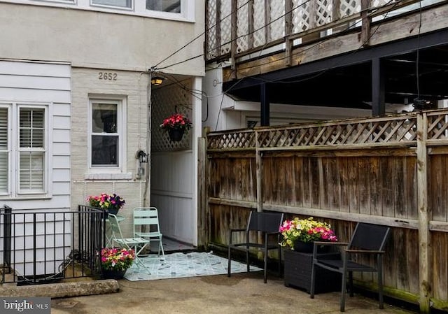2652 Woodley Pl NW, Washington, DC 20008 - view of patio