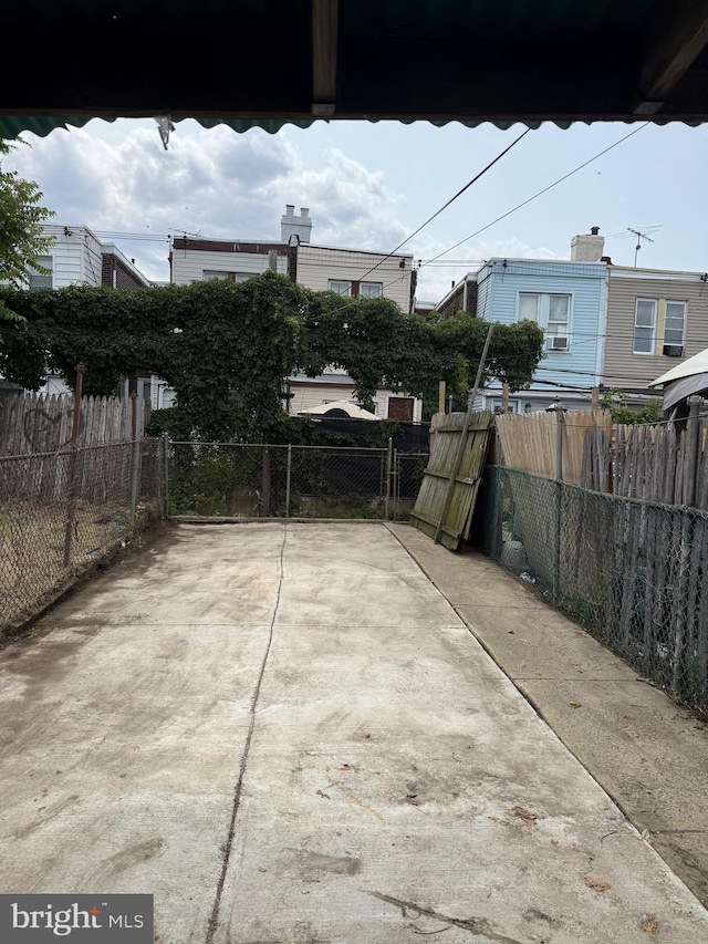 1924 Castor Ave, Philadelphia, PA 19134 - view of patio