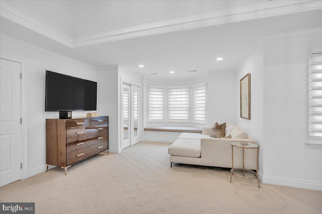 interior space with crown molding, baseboards, carpet flooring, and recessed lighting