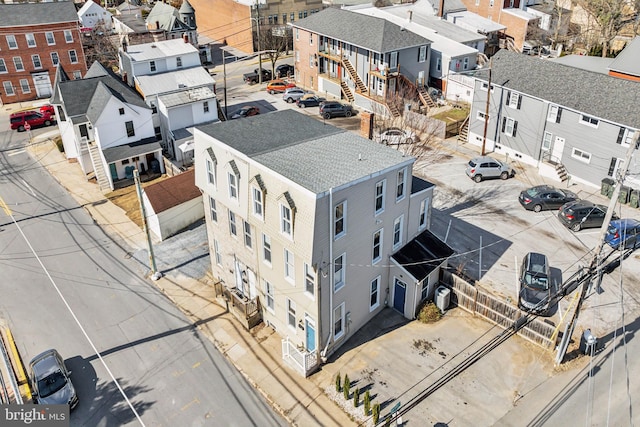 birds eye view of property featuring a residential view