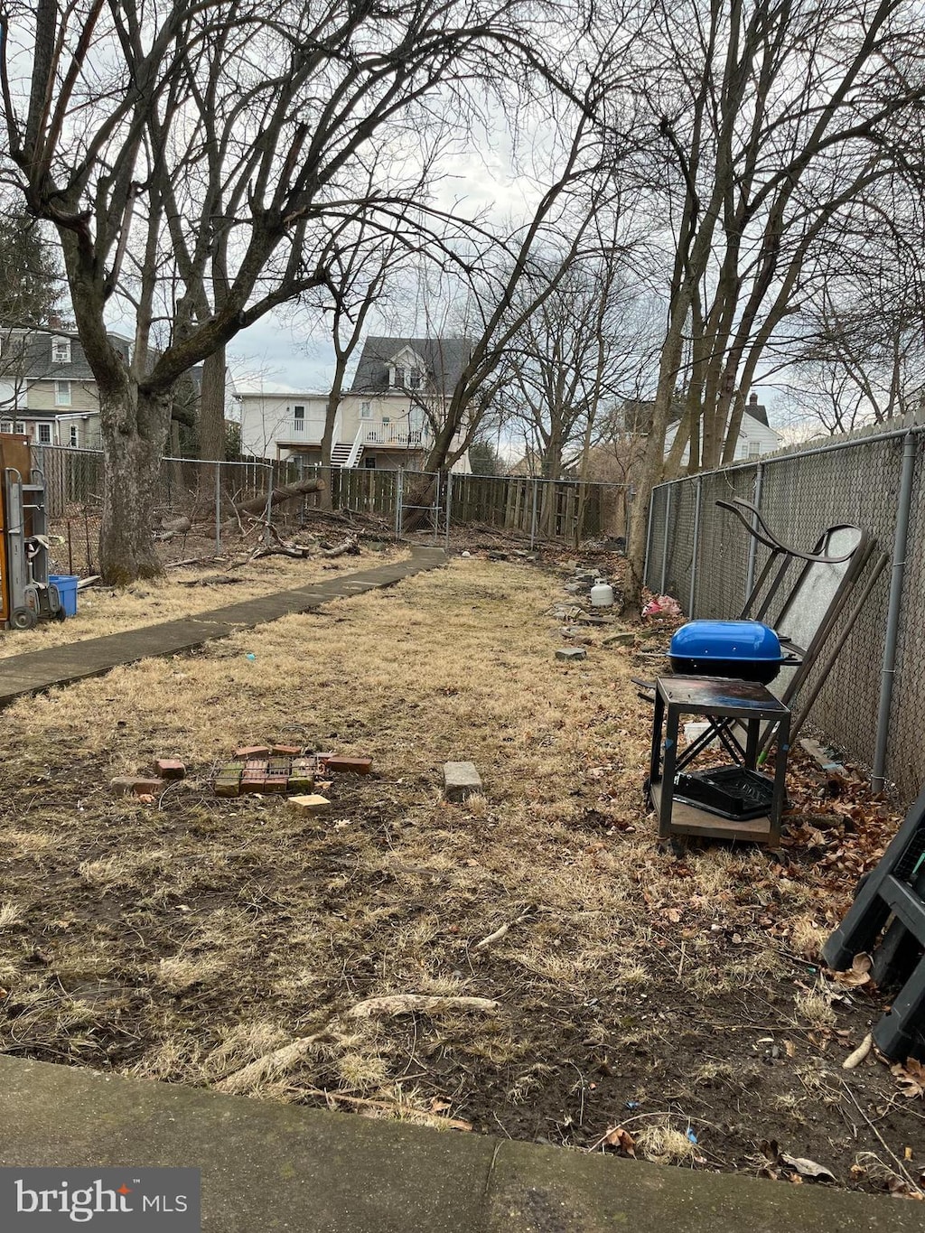 view of yard with a fenced backyard