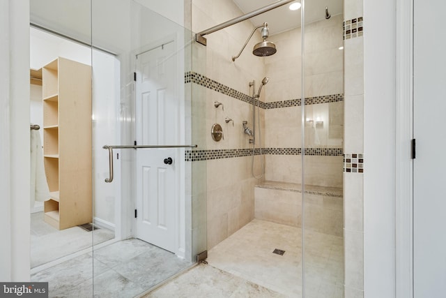 full bathroom featuring a stall shower