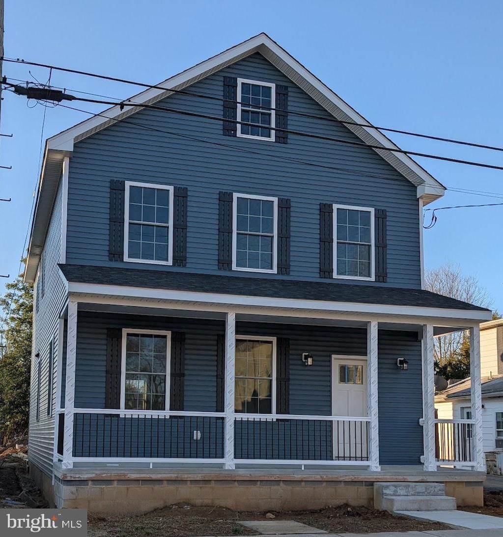 view of front of home with a porch