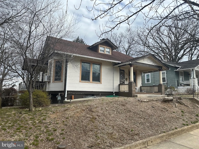 view of front of home featuring covered porch