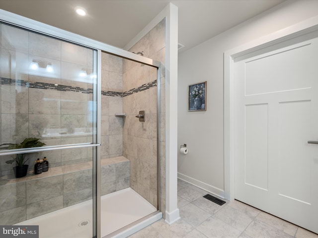 full bathroom featuring a shower stall, tile patterned flooring, visible vents, recessed lighting, and baseboards