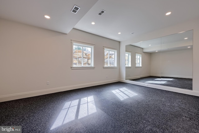 11 Sailfish Dr, Mechanicsburg, PA 17050 - spare room featuring recessed lighting