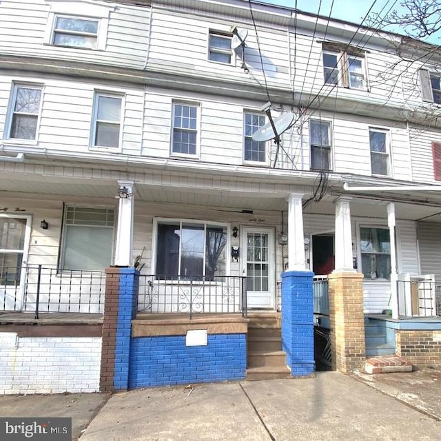 multi unit property with covered porch