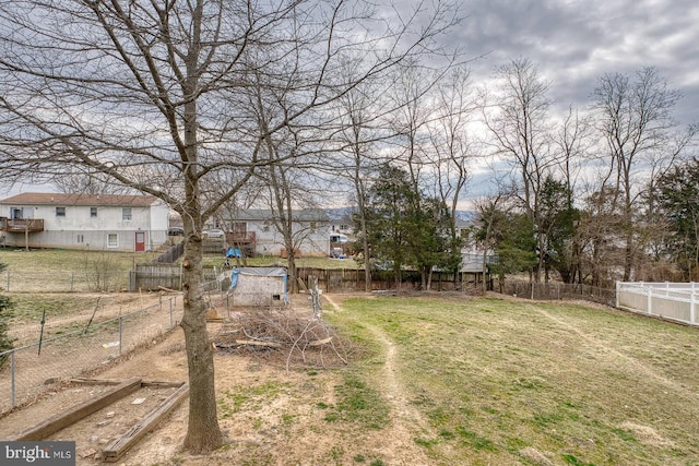 view of yard featuring a fenced backyard