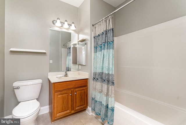 full bath with toilet, shower / bath combo with shower curtain, vanity, tile patterned flooring, and baseboards