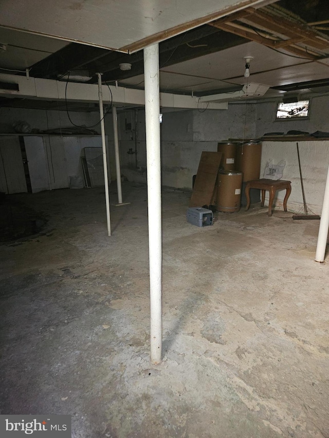 view of unfinished basement