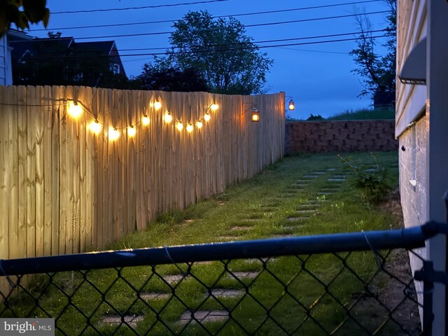 821 Jefferson Ave, Charles Town, WV 25414 - view of yard