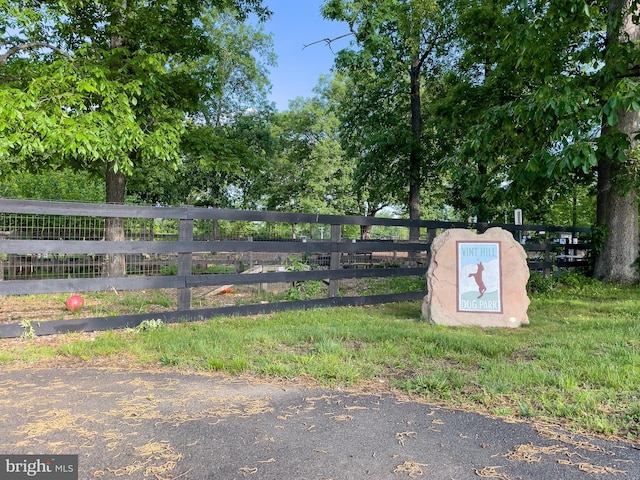 6735 Eckert Ct, Warrenton, VA 20187 - exterior space