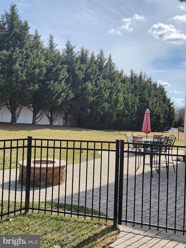 view of yard with fence