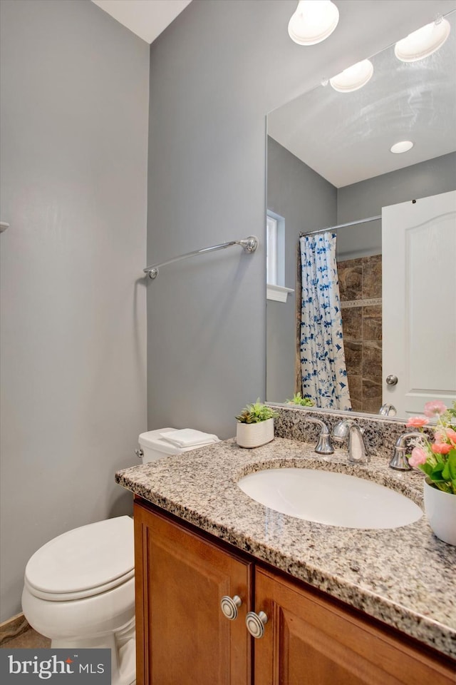 13010 Davenport Dr, Brandywine, MD 20613 - full bath with a shower with shower curtain, toilet, and vanity