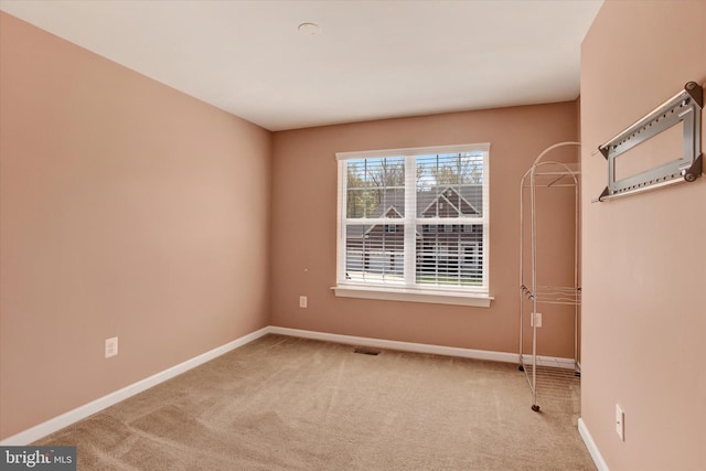 13010 Davenport Dr, Brandywine, MD 20613 - carpeted empty room with visible vents and baseboards