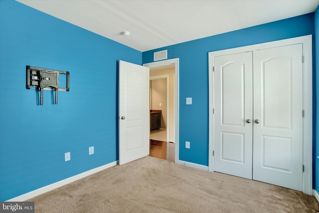 13010 Davenport Dr, Brandywine, MD 20613 - unfurnished bedroom featuring a closet, carpet, visible vents, and baseboards
