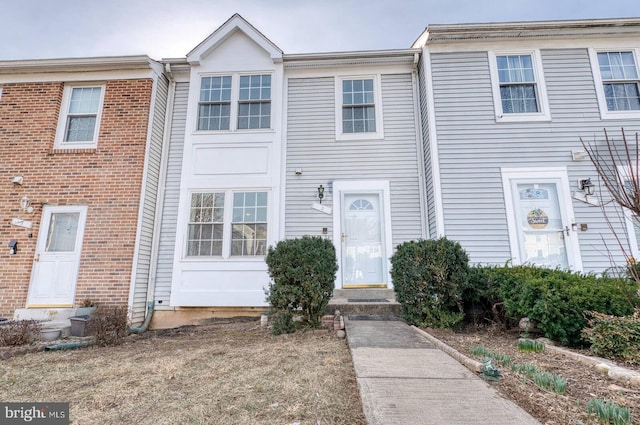 view of townhome / multi-family property