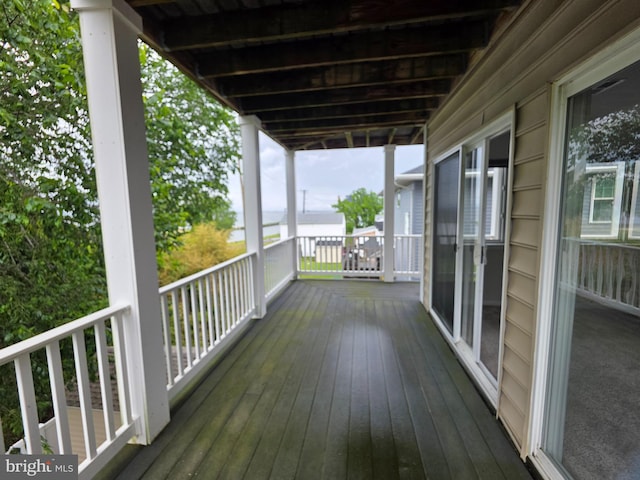 5128 Shore Dr, Huntingtown, MD 20639 - view of deck